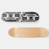 Geometrische Retro-Formen, schwarz, grau und weiß Skateboard (Horizontal)