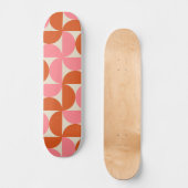 Geometrische rosa Halbkreise des mittleren Jahrhun Skateboard (Vorderseite)