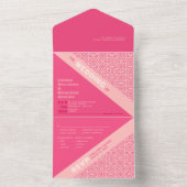 Geometrische Rose Rot in einer Hochzeitsfeier All In One Einladung (Innen Boden)