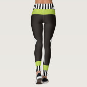 Geometrische schwarz-weiße Streifen, modern grün Leggings (Rückseite)
