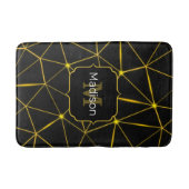Geometrische schwarze Dreiecke Goldlinien Monogram Badematte (Vorderseite)