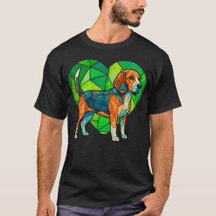 Geometrischer Beagle mit grünem Herz-Hintergrund T-Shirt