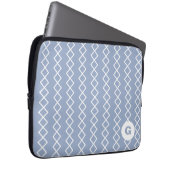 Geometrischer Blue Monogram Laptop Sleeve (Vorne Rechts)