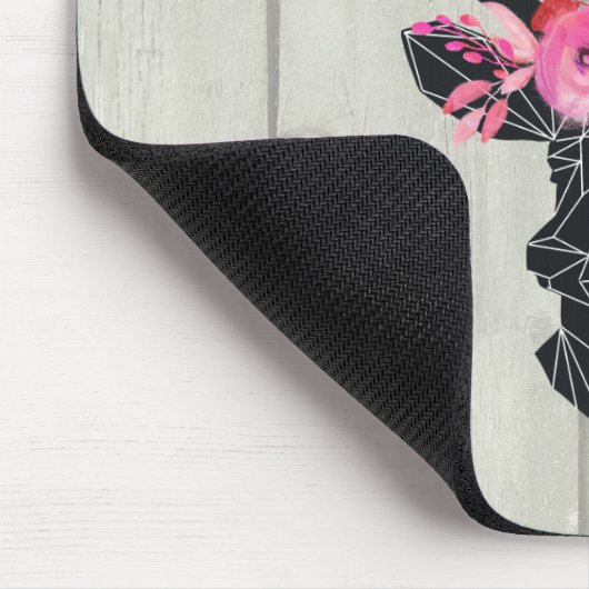 Geometrischer Hirschkopf mit Blumenkrone Mousepad (Ecke)
