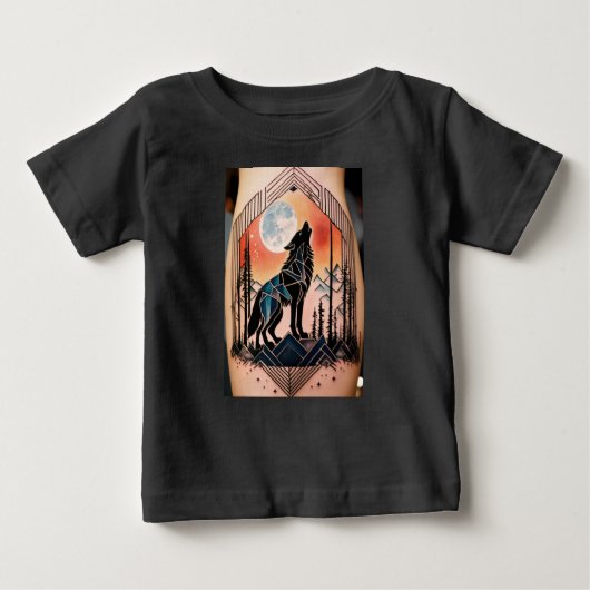 Geometrischer Howling Wolf Tattoo mit nächtlicher Baby T-shirt (Vorderseite)