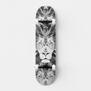 Geometrischer Löwe Schwarzweiss Skateboard