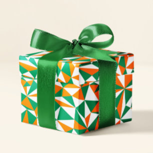 Geometrischer Spaß bei der Geometrie der grünen we Geschenkpapier