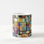 Geometrisches abstraktes Muster in Low-Poly-Pixela Kaffeetasse (Mittel)
