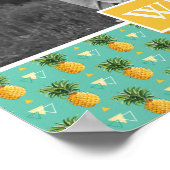 Geometrisches Ananas-Muster | Foto mit Monogramm Poster (Ecke)