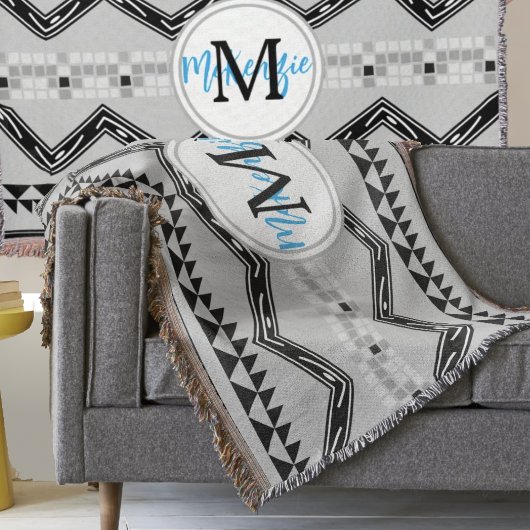 Geometrisches Aztec Schwarz-Grau-Monogramm-Muster Decke