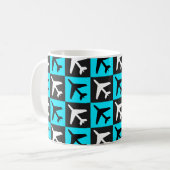 Geometrisches, blaues Flugzeug Kaffeetasse (Vorderseite Links)