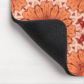 Geometrisches Daisy Muster in Mandarin Orange Mousepad (Ecke)
