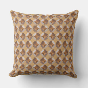 GEOMETRISCHES DESIGN. KISSEN