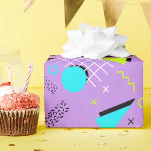 Geometrisches Gemustertes Retro-80er Geschenkpapier (Geburtstagsparty)
