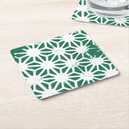 Geometrisches geometrisches Muster in grün und wei Rechteckiger Pappuntersetzer (angewinkelt)
