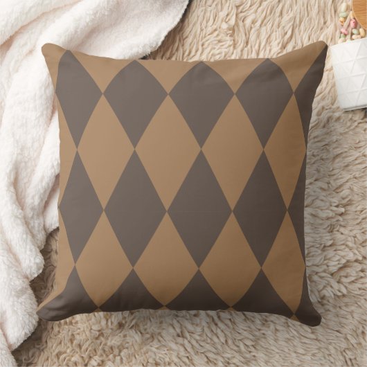 Geometrisches Gold und Beige Diamond Harlequin Mod Kissen (Decke)