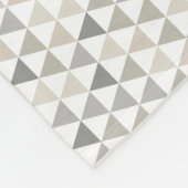 Geometrisches, grau-beige-neutrales Muster Fleecedecke (Ecke)