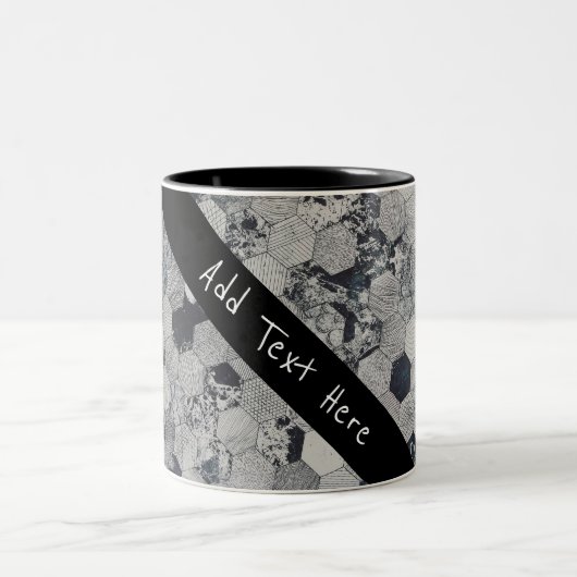 Geometrisches, graues, weißes und schwarzes Hexago Zweifarbige Tasse (Mittel)