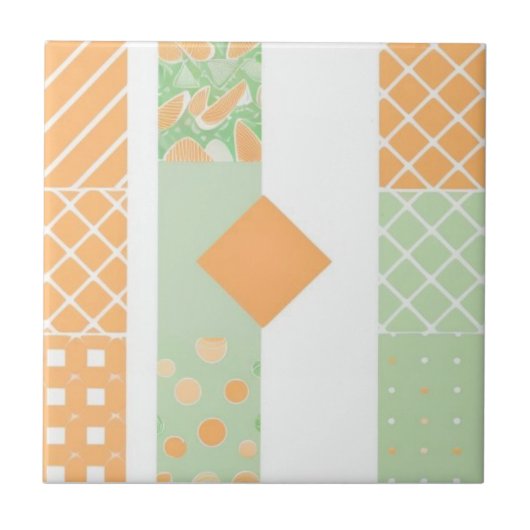Geometrisches grün-orangefarbenes Muster Fliese (Vorderseite)