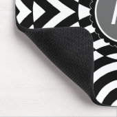 Geometrisches Illusions-Schwarzweiss-Monogramm Mousepad (Ecke)