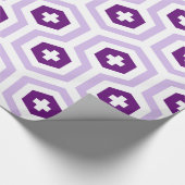 Geometrisches Lavender-Lila-Hexagon- und Kreuzmust Geschenkpapier (Ecke)