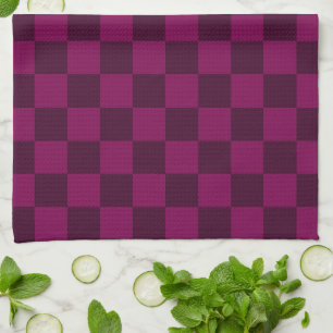 Geometrisches Magenta und dunkles Maroon Schachbre Geschirrtuch