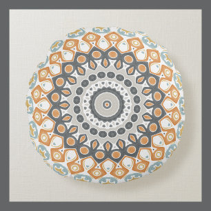Geometrisches Mandala in Orange, Grau und Blau Rundes Kissen