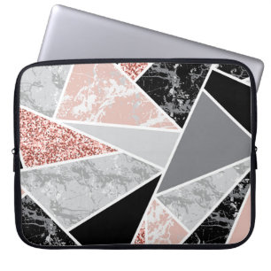 Geometrisches Marmor mit rosa Glitzer: Nahtlos Laptopschutzhülle