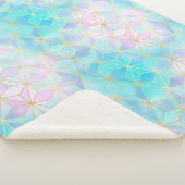 Geometrisches Muster aus eim Glas Sherpadecke (3/4)