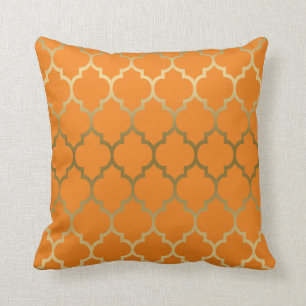 Geometrisches Muster aus Gold und Orange Quatrefol Kissen