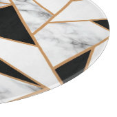 Geometrisches Muster aus weißem Marmor in Gold Schneidebrett (Ecke)