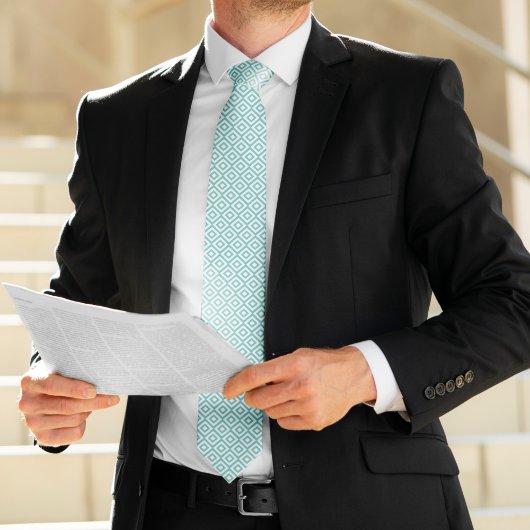 Geometrisches Muster für Meeresrauschen und Weißdi Krawatte