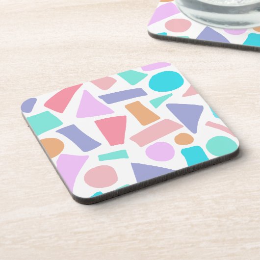 Geometrisches Muster für pastellfarbene Formen Getränkeuntersetzer (Linke Seite)