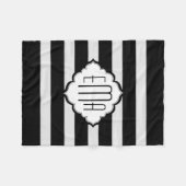 Geometrisches Muster für Schwarzweiß-Streifen Fleecedecke (Vorderseite (Horizontal))