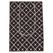 Geometrisches Muster in Schwarz und Braun Mittlere Geschenktüte (Rückseite)