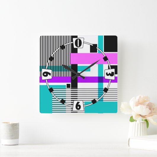 geometrisches Muster in Streifen- und Neonfarben Quadratische Wanduhr (Zuhause)