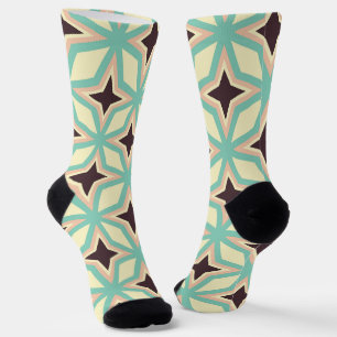 Geometrisches Muster mit abwechselnd dunkler Stern Socken