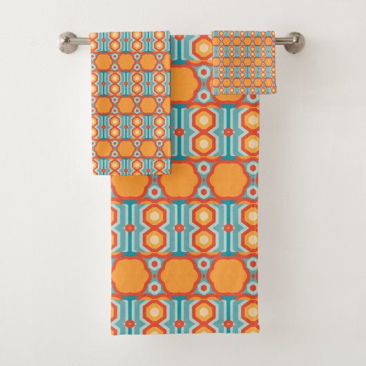 Geometrisches Muster mit dynamischem Colo Badhandtuch Set (Insitu)