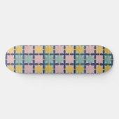 Geometrisches Muster mit lebhaften Farben Skateboard (Horizontal)