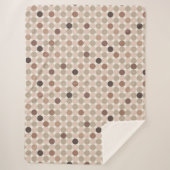 Geometrisches Muster von braunen und rosa Polka Pu Sherpadecke (Vorderseite)