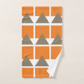 Geometrisches Orange Gray Square Triangle Badhandtuch Set (Handtuch)
