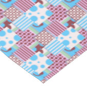 Geometrisches Patchwork Tischdecke (Schrägansicht)