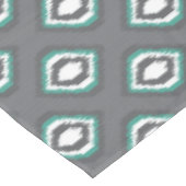 Geometrisches Retro ikat Stammes- Muster Tischdecke (Schrägansicht)