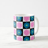Geometrisches rosa blaues Blumenmuster Kaffeetasse (VorderseiteRechts)