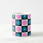 Geometrisches rosa blaues Blumenmuster Kaffeetasse (Mittel)
