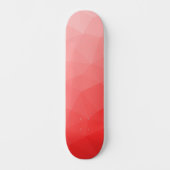 Geometrisches rotes Gefälle Skateboard (Vorderseite)
