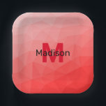 Geometrisches rotes Gradientenmuster Monogramm Pappteller<br><div class="desc">Monogram Personalize mit Ihrem benutzerdefinierten Initial und Namen. geometrisches Gefälle mit rotem Gefälle. Dreieck geometrische Masche mit dunkelroten Ober-Farbverlauf,  Muster,  Ober,  Masche,  Dreiecke,  Geometrie,  Gefälle,  cool,  Dreieck,  hell,  rot</div>