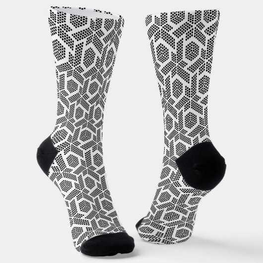 Geometrisches Schwarz auf weißen Punkten Socken (Gewinkelt)