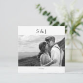 Geometrisches Schwarz-Weiß-Foto 2 Hochzeit Einladung (Stehend Vorderseite)