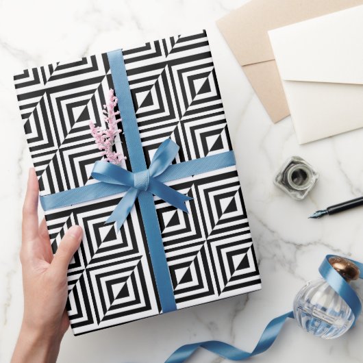 Geometrisches Schwarz-Weiß-Muster Geschenkpapier (Schenken)